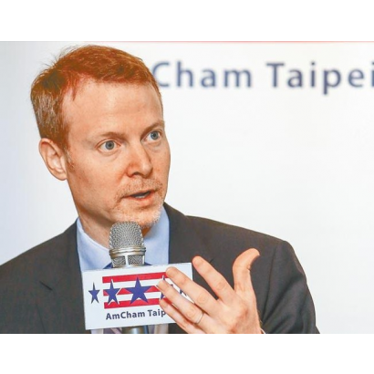 台北市美國商會會長Dan Silver2日發表2016年台灣白皮書.png